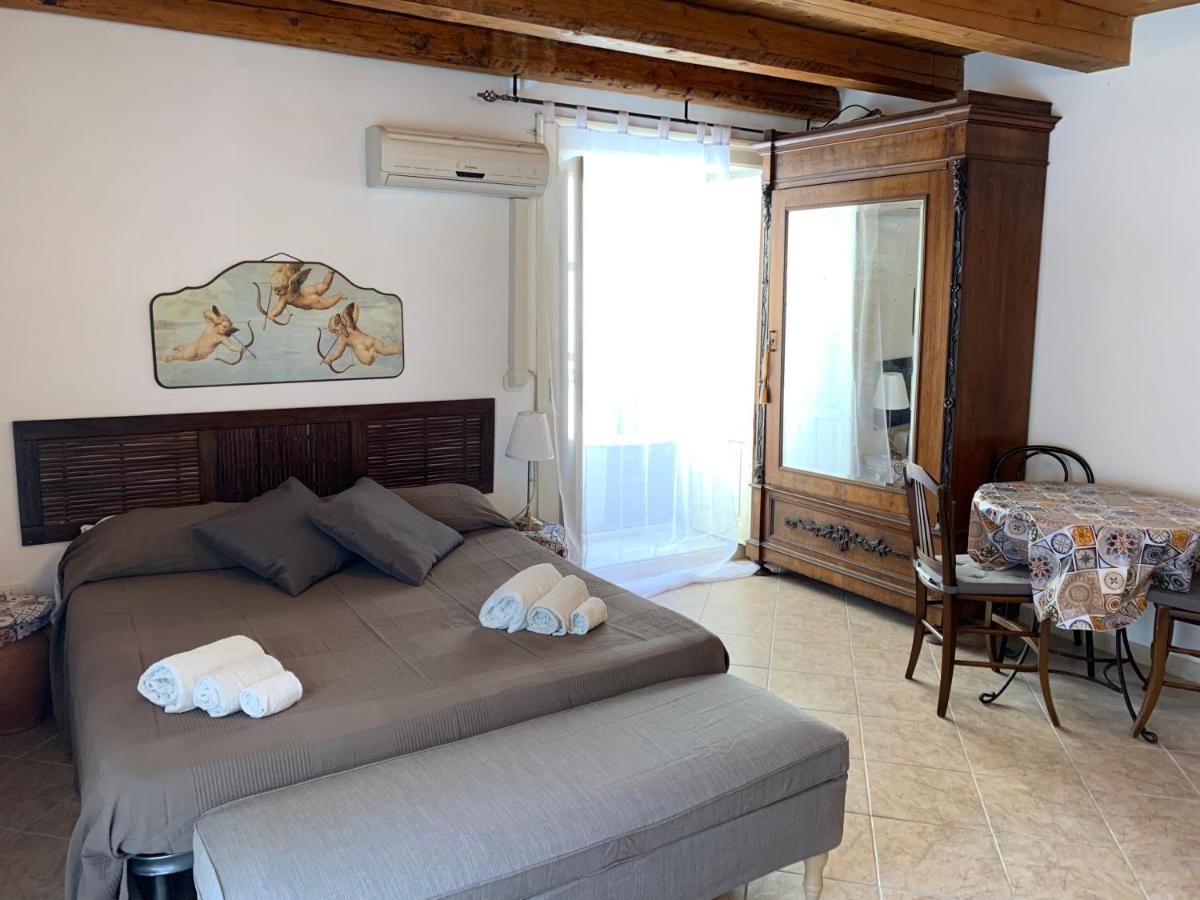 Ortigia Casa Apartment Syracuse Exterior photo